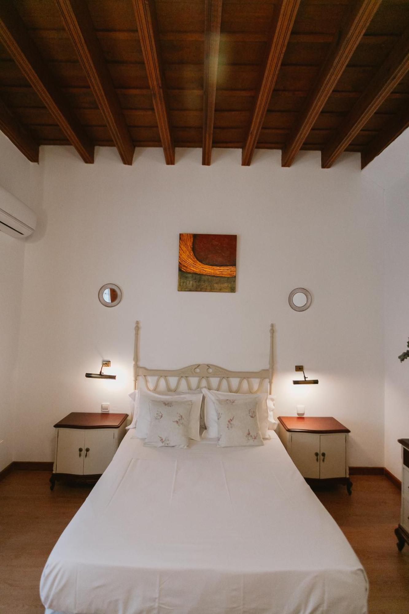 Komodo Casa Maravillas Rooms Σεβίλλη Εξωτερικό φωτογραφία