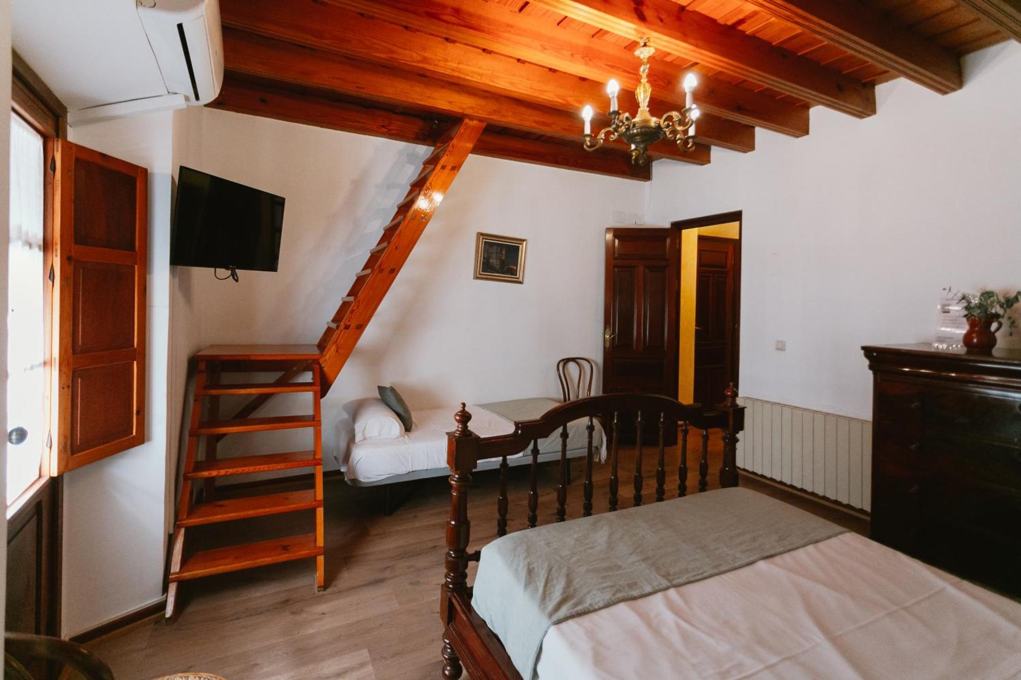 Komodo Casa Maravillas Rooms Σεβίλλη Εξωτερικό φωτογραφία