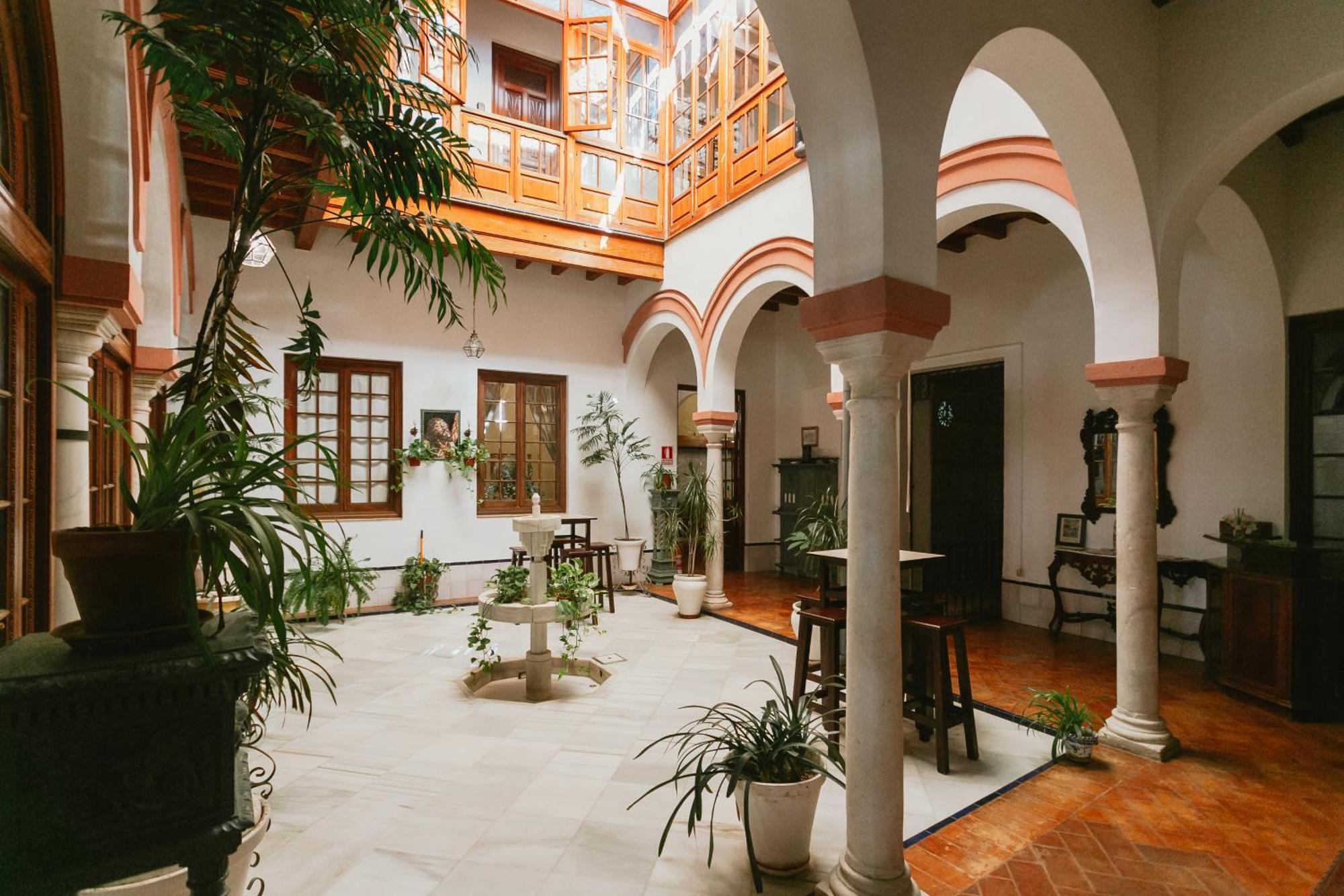 Komodo Casa Maravillas Rooms Σεβίλλη Εξωτερικό φωτογραφία