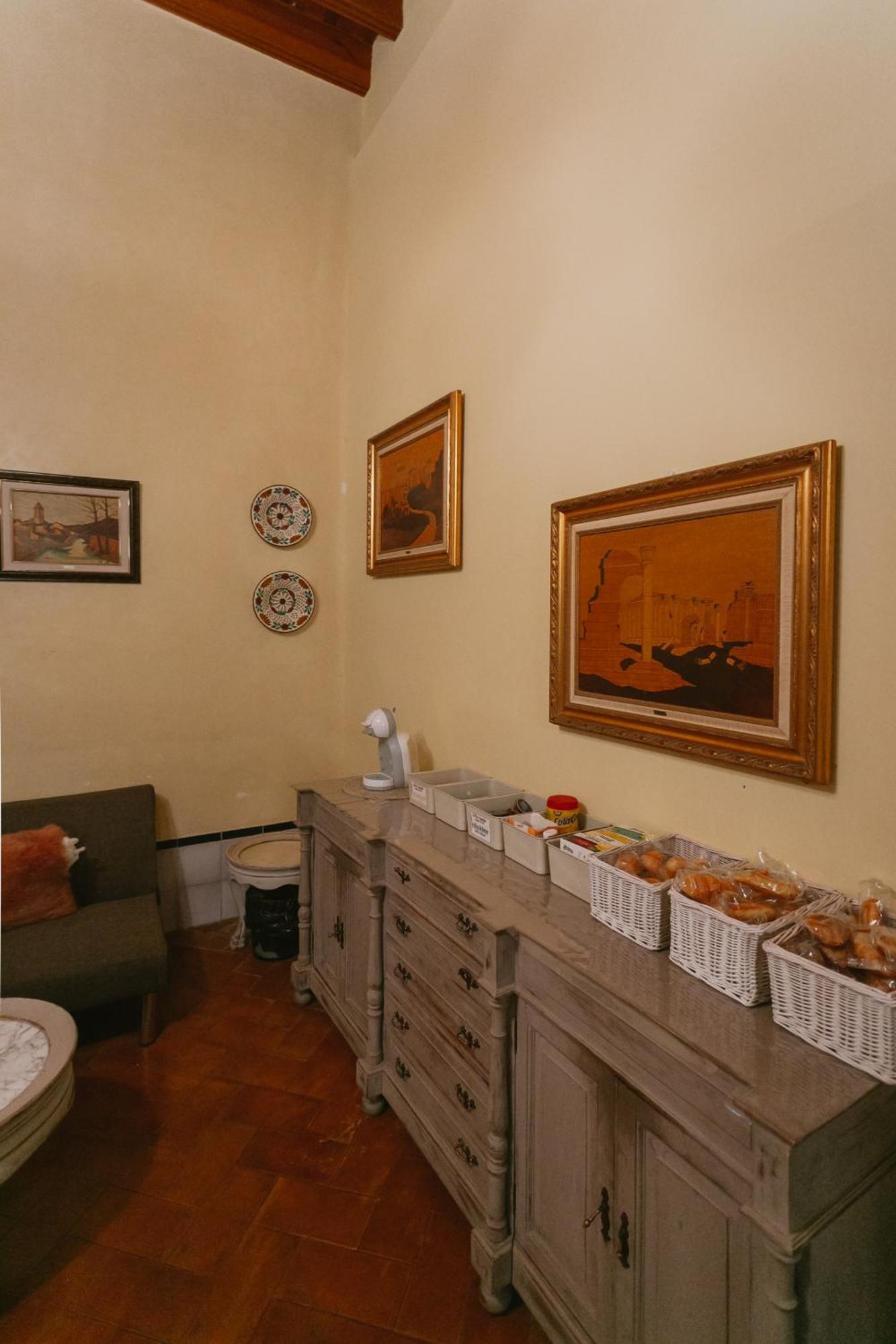 Komodo Casa Maravillas Rooms Σεβίλλη Εξωτερικό φωτογραφία